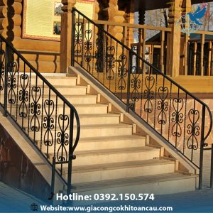 Cầu thang sắt mỹ thuật CTS63