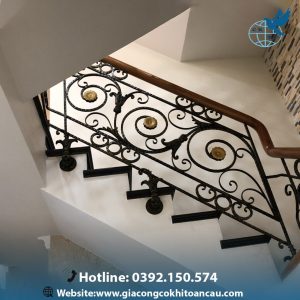 Cầu thang sắt mỹ thuật CTS30