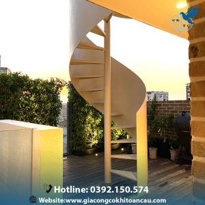 Cầu thang xoắn sắt CTX54
