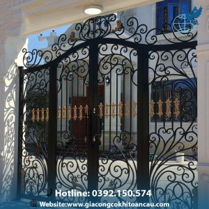 Cửa cổng sắt mỹ thuật CCS43