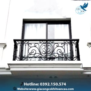 Lan can sắt mỹ thuật LCS12